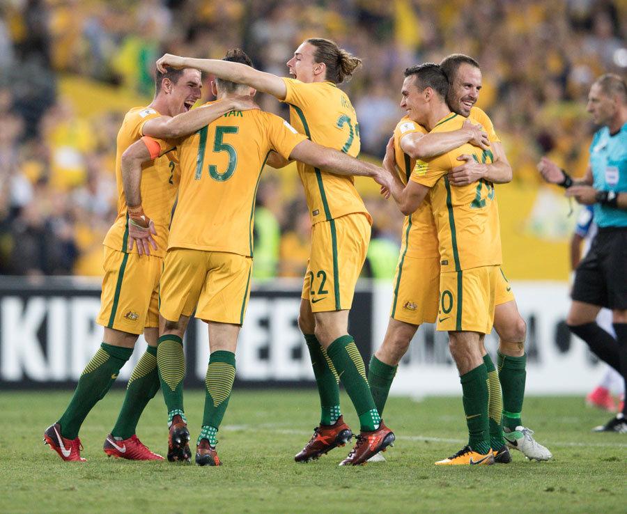 李新翔：我的第一次中超冠军；海港是冠军，连冠无人能撼动