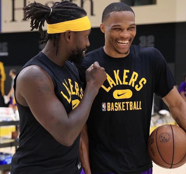 大卫-路易斯：尤文的水平远在我们之上；客战切尔西非常艰难（大卫-路易斯：尤文实力远胜我们，客场挑战切尔西异常艰难）