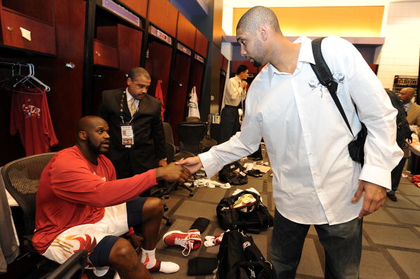 掘金主帅：无论谁防德罗赞我都有所顾虑，他像艺术家一样得分（掘金主帅直言：德罗赞得分如艺术般精妙，派谁去防都让人头疼）